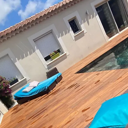 La Maison Du Bonheur 34 *